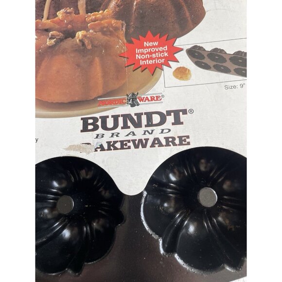 Vintage Nordic Ware Bundt Muffin Pan 6 Cup Cast Aluminum 1993 USA W/ Recipes New - Picture 4 of 7